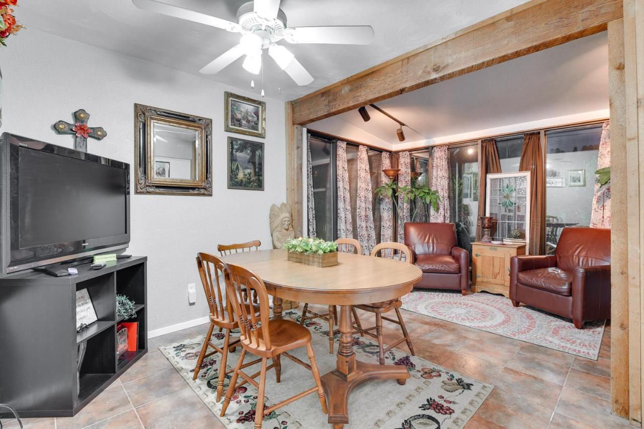 Arlington Home With Patio, Walk To Atandt Stadium! Kültér fotó